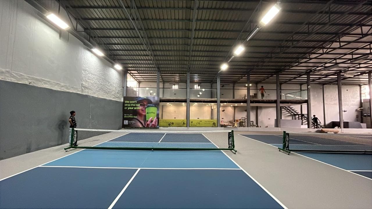 Court & Arena